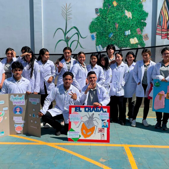 Estudiantes de Enfermería del Campus Jinotepe brindaron charlas educativas a comunidad estudiantil CCN Jinotepe